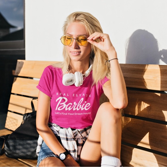 Real Estate Barbie Tee - Picture 1 of 10